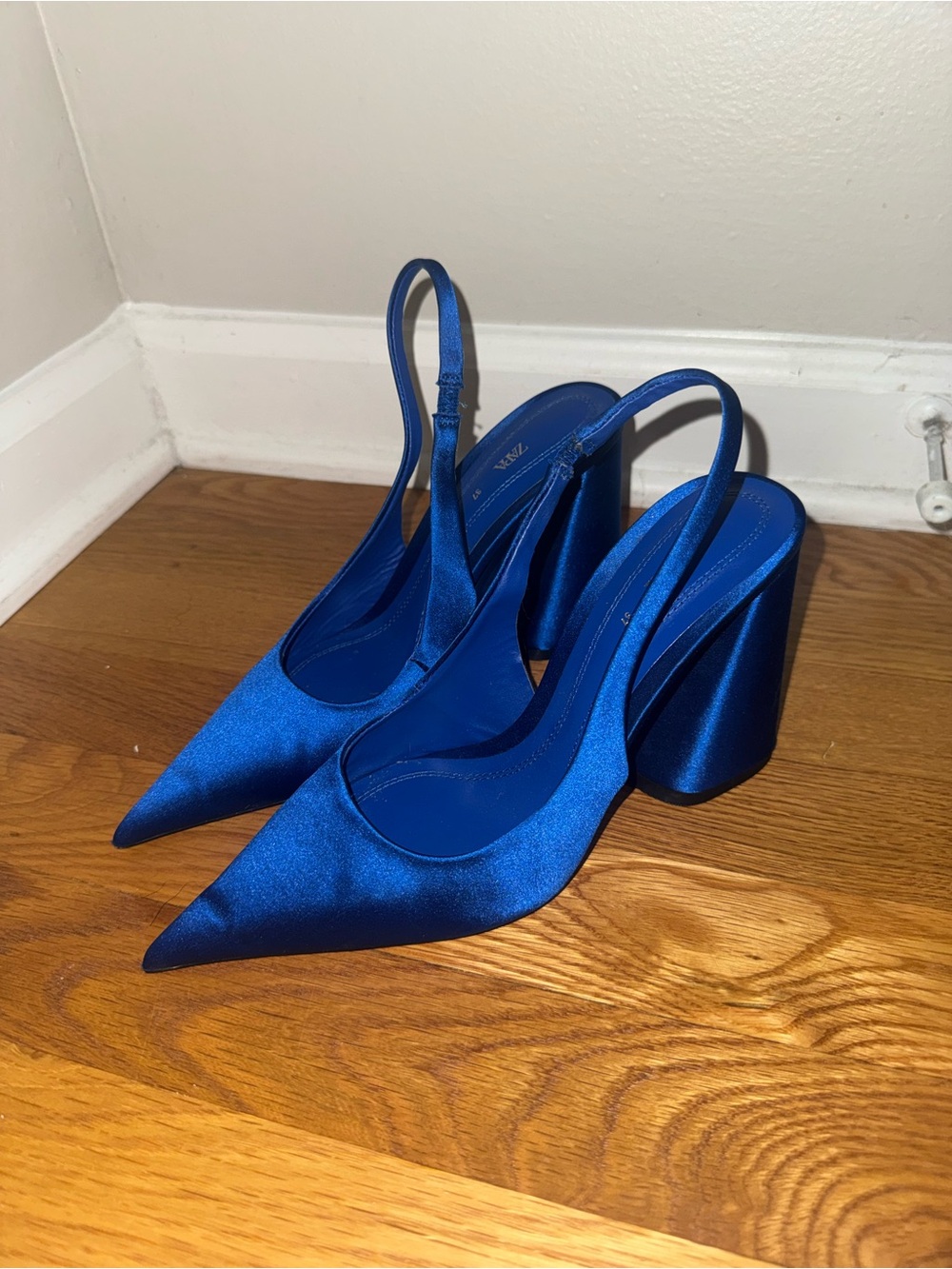 ZARA Cobalt Blue Pointed Slingback Heels - Picture 5 of 6